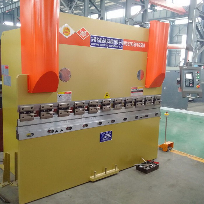 DA41S presse hydraulique frein Machines-80T2500