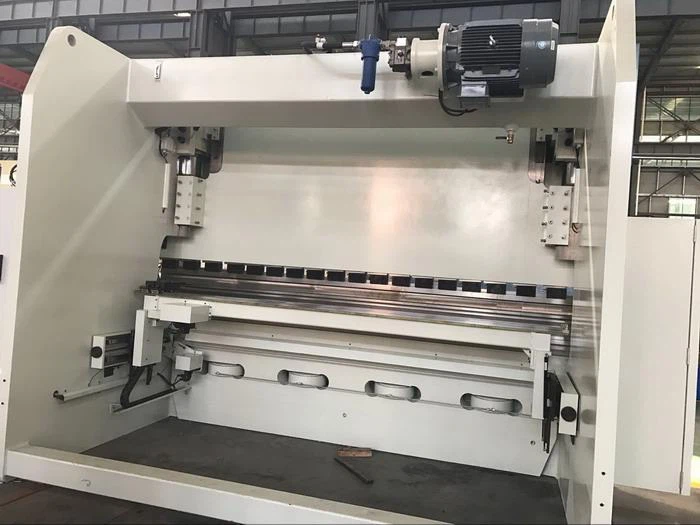 rear side of China Yawei 400T CNC PRESSBRAKES 4mtr metal bending 