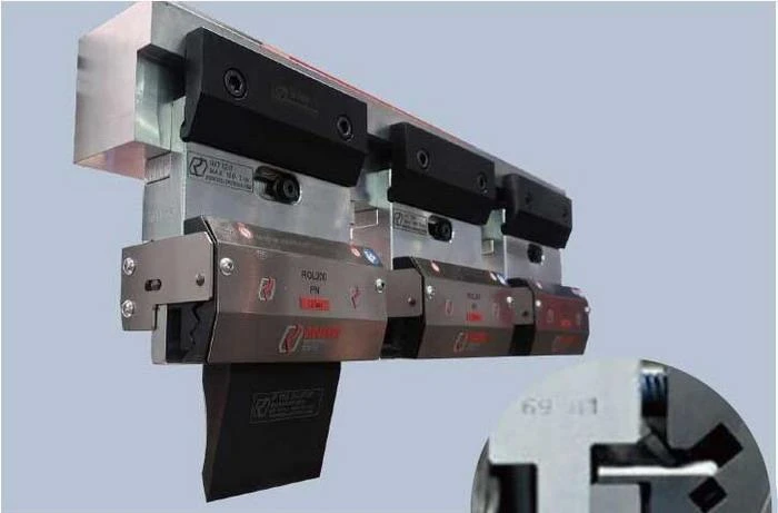 ROLLERI PNEUMATIC CLAMPING FOR 3m 7 AXIS PRESS BRAKE AHYW Yawei made in china