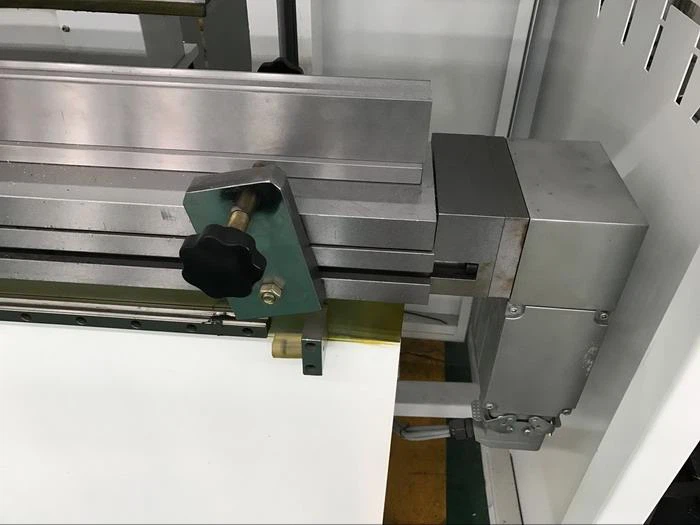Wila motorised wave crowning table anti deflection synchro press brake bending machine china Yawei factory