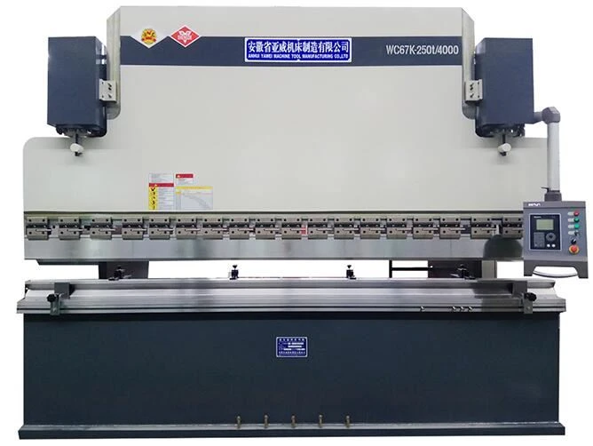 AHYW Yawei 250T4M Presse plieuse 2 axes DA41T
