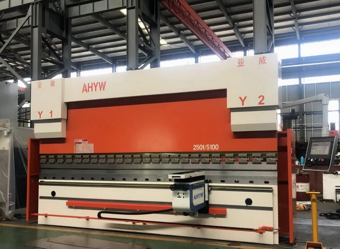 China Yawei 5m 6 axis cnc press brake sheet follower bending aids delm da66t China Yawei 5m 6 axis cnc press brake sheet follower bending aids delm da66t